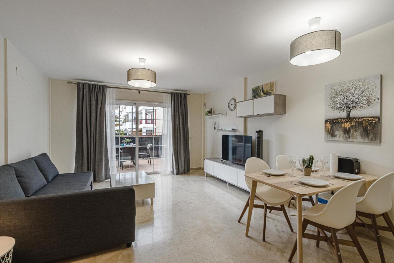 Paraiso Palm Mar Beautiful & Bright Renovated Apartment With Air Conditioning Kültér fotó
