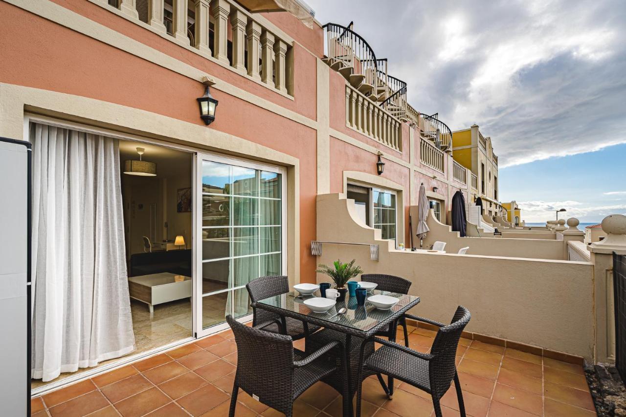 Paraiso Palm Mar Beautiful & Bright Renovated Apartment With Air Conditioning Kültér fotó