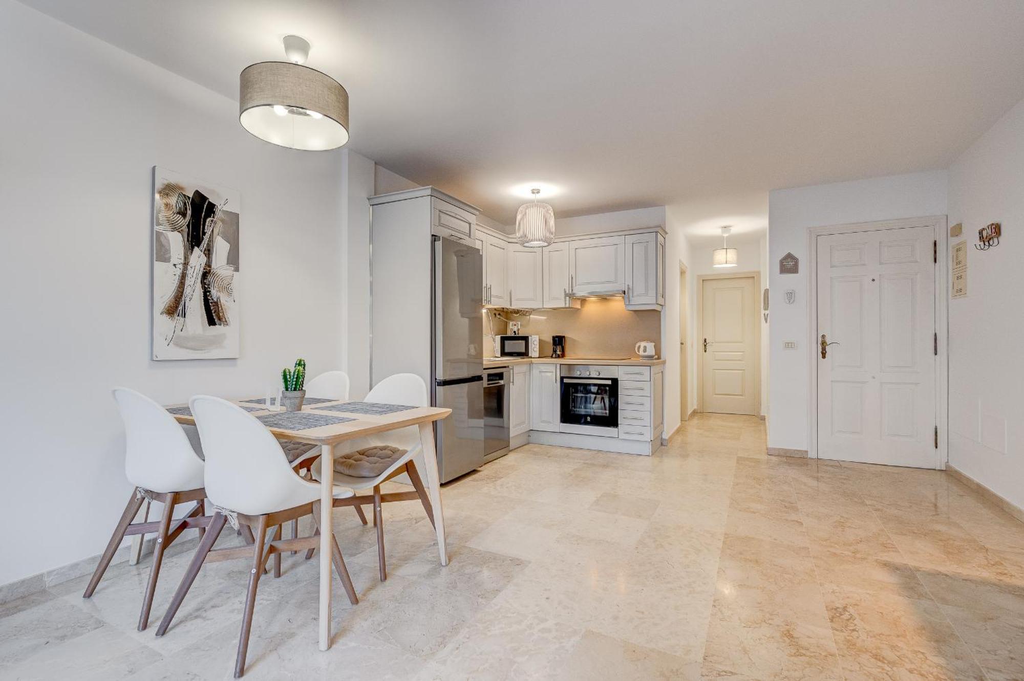Paraiso Palm Mar Beautiful & Bright Renovated Apartment With Air Conditioning Kültér fotó