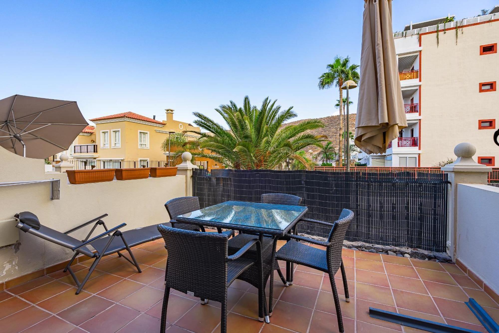 Paraiso Palm Mar Beautiful & Bright Renovated Apartment With Air Conditioning Kültér fotó